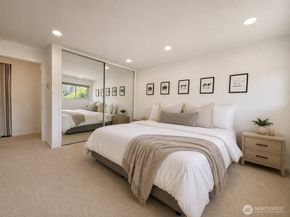 811 126th Place NE A204, Bellevue WA 98005