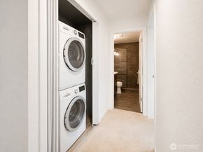 811 126th Place NE A204, Bellevue WA 98005