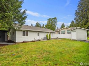 10717 Phinney Avenue N, Seattle WA 98133