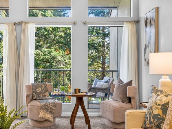 6234 138th Avenue NE 205, Redmond WA 98052