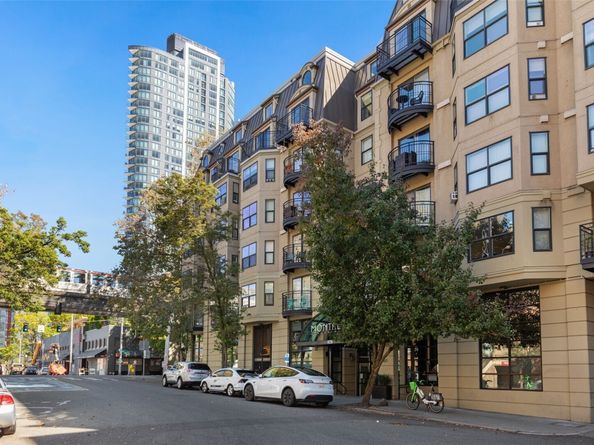 425 Vine St 721, Seattle WA 98121