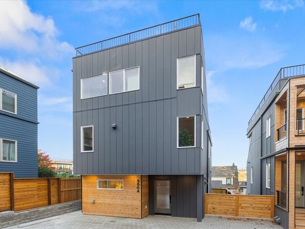 3504 Meridian Avenue N, Seattle WA 98103