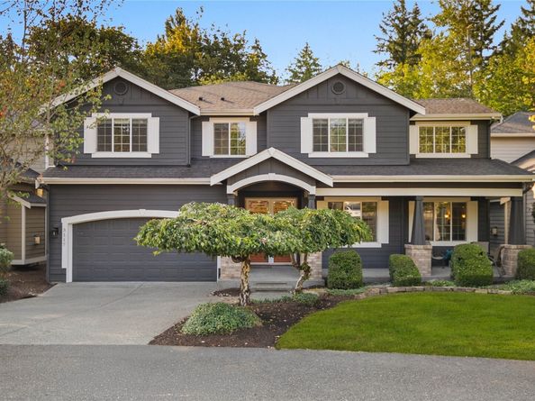 3117 222nd Court SE, Sammamish WA 98075