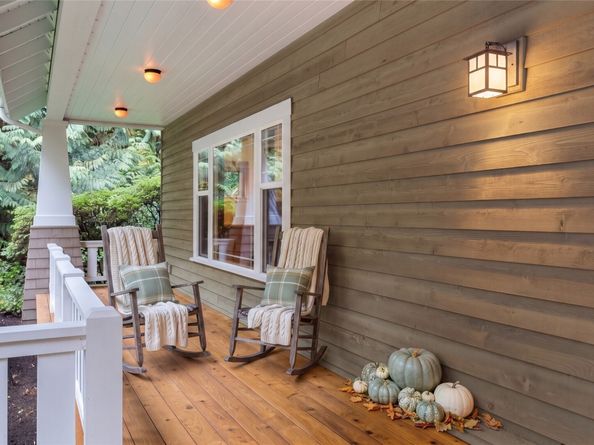 14157 Komedal Road NE, Bainbridge Island WA 98110