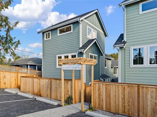 5440 21st Avenue SW, Seattle WA 98106