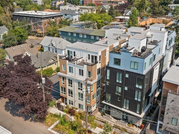 222 10th Avenue E D, Seattle WA 98102
