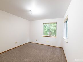 15307 15th Avenue NE 7, Shoreline WA 98155