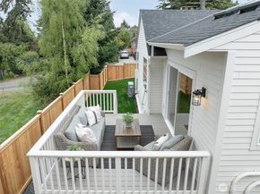 10002 9th Avenue NW, Seattle WA 98177