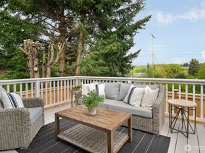 10002 9th Avenue NW, Seattle WA 98177