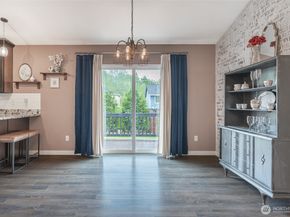 7063 E Nightingale Street, Port Orchard WA 98366