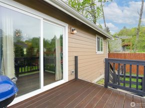 7063 E Nightingale Street, Port Orchard WA 98366