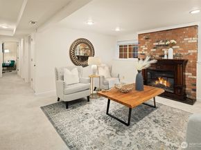 2805 112th Avenue SE, Bellevue WA 98004