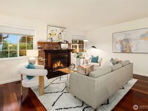 2805 112th Avenue SE, Bellevue WA 98004