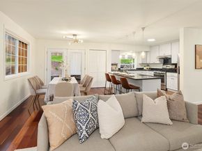 2805 112th Avenue SE, Bellevue WA 98004