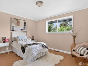 24911 38th Avenue S, Kent WA 98032