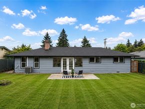 24911 38th Avenue S, Kent WA 98032