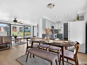 24911 38th Avenue S, Kent WA 98032
