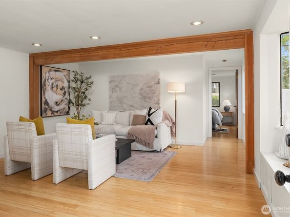 215 NW 130th Street, Seattle WA 98177