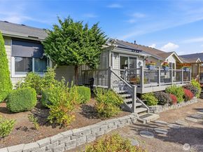 23041 NE 127th Way, Redmond WA 98053