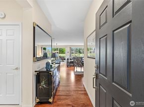 23041 NE 127th Way, Redmond WA 98053