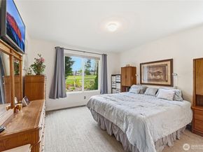 23041 NE 127th Way, Redmond WA 98053