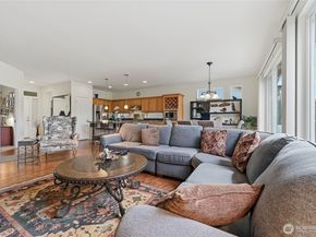 23041 NE 127th Way, Redmond WA 98053