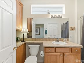23041 NE 127th Way, Redmond WA 98053