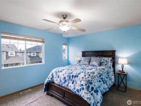 734 Glenmore Loop, Port Orchard WA 98366