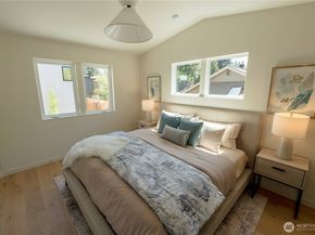 13540 39th Avenue NE C, Seattle WA 98125