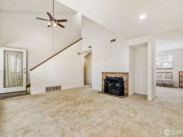 21021 76th Avenue W 2, Edmonds WA 98026