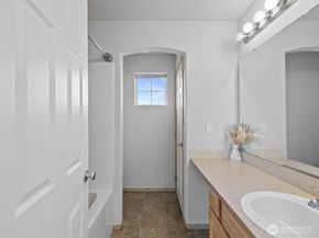 119 91st Avenue SE 10D, Lake Stevens WA 98258