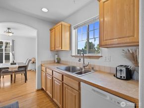 119 91st Avenue SE 10D, Lake Stevens WA 98258