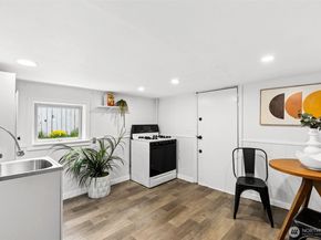 705 N 104th Street, Seattle WA 98133