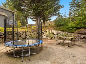 836 SW 345th Street, Federal Way WA 98023