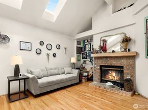 836 SW 345th Street, Federal Way WA 98023