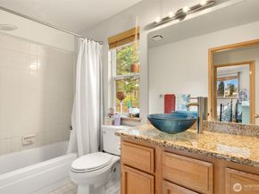 836 SW 345th Street, Federal Way WA 98023