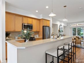 6521 25th Avenue NE C, Seattle WA 98115