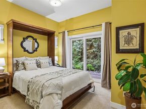 9975 185th Court NE, Redmond WA 98052