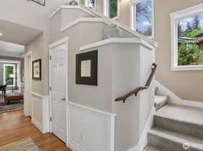 9975 185th Court NE, Redmond WA 98052