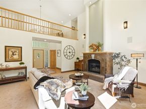 19119 SE 174th Street, Renton WA 98058