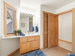 19119 SE 174th Street, Renton WA 98058