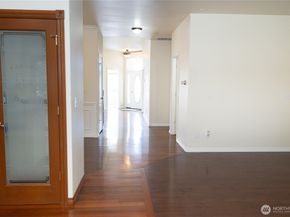 11816 SE 240th Place, Kent WA 98030