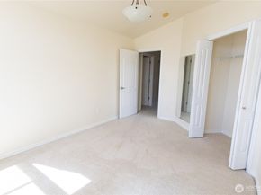 11816 SE 240th Place, Kent WA 98030