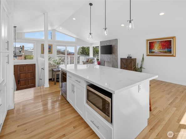 7827 S 114th Street, Seattle WA 98178