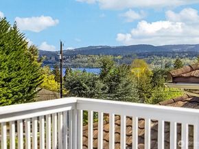7827 S 114th Street, Seattle WA 98178