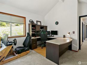 4918 Mill Pond Drive SE, Auburn WA 98092