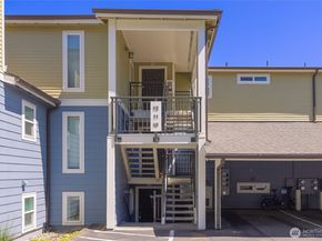 7577 Old Redmond Road 10, Redmond WA 98052