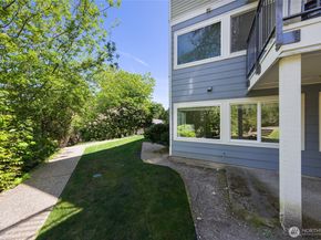 7577 Old Redmond Road 10, Redmond WA 98052