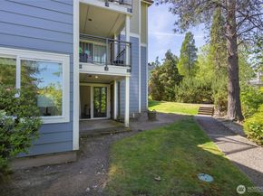 7577 Old Redmond Road 10, Redmond WA 98052