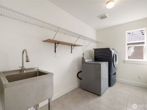 10091 Ramble Drive NW, Bremerton WA 98311